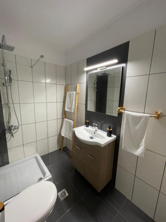 Vasiliki Apartments Nafpaktos Bagian luar foto